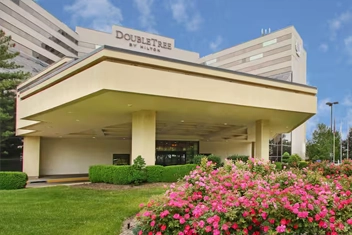 DoubleTree by Hilton Hotel Newark Airport